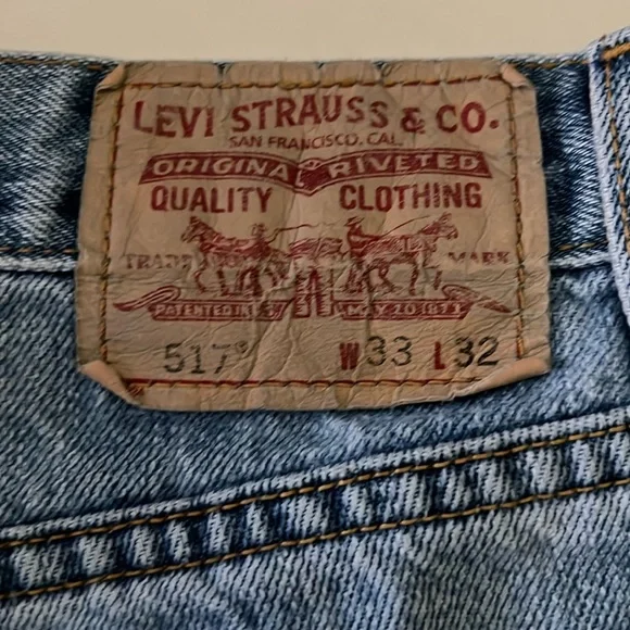 Levi’s 517 Bootcut Jeans - Picture 1 of 9
